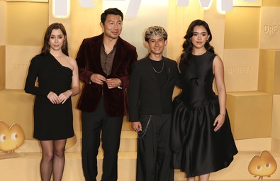 Cristin Milioti Shines at Los Angeles Premiere of Netflix's "In Your Dreams