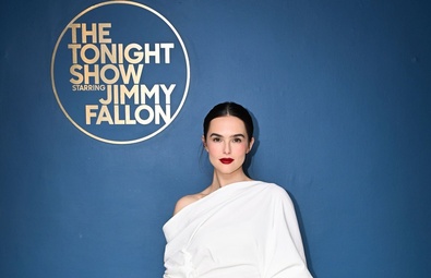 Zoey Deutch Shines on 'The Tonight Show Starring Jimmy Fallon' in NYC