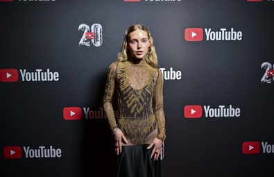 Lina Larissa Strahl Shines at YouTube Music Award Dinner in Berlin