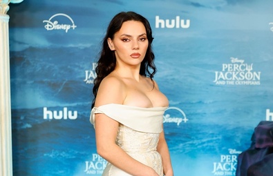 Dafne Keen Shines at LA Premiere of "Percy Jackson and the Olympians" Season 2