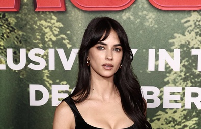 Renee Herbert Shines at the 'Anaconda' World Premiere in Los Angeles