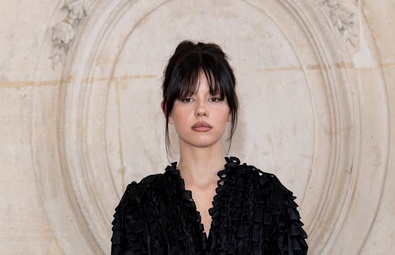 Mia Goth Shines at Dior Homme Menswear Show During Paris Fashion Week