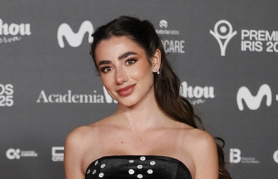Lola Lolita Shines at the 2025 Iris Awards in Madrid
