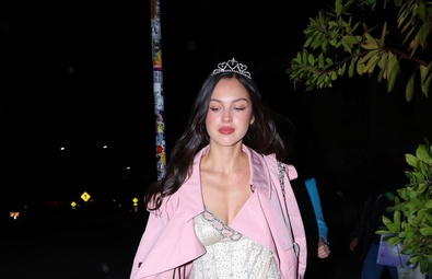 Olivia Rodrigo festeggia il compleanno con una cena a Los Angeles