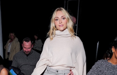 AnnaSophia Robb Shines at 7 For All Mankind Fashion Show During NYFW