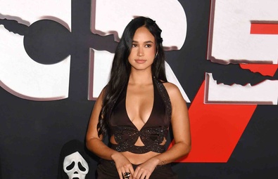 Emily Tosta Shines at Scream 7 Premiere in Hollywood
