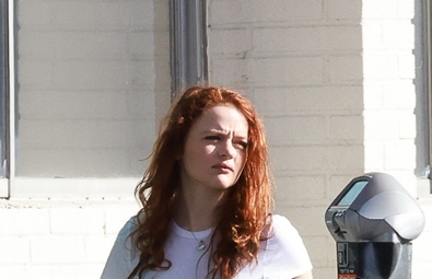 Joey King's Breakfast Outing in Los Feliz