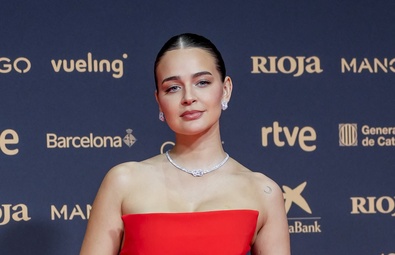 Laura Escanes Shines at the 40th Goya Cinema Awards in Barcelona