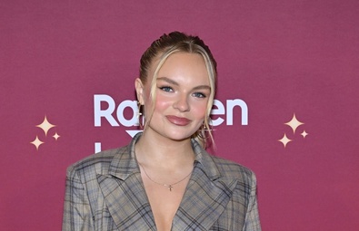 Pressley Hosbach Shines at Brooklyn's First Live Libby Book Awards