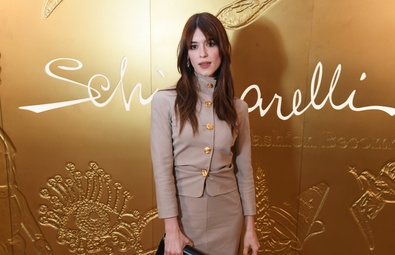 Daisy Edgar-Jones Shines at Schiaparelli Fashion Becomes Art Exhibition in London