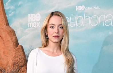 سيدني سويني تتألق في العرض الأول للموسم الثالث لمسلسل Euphoria في لوس أنجلوس