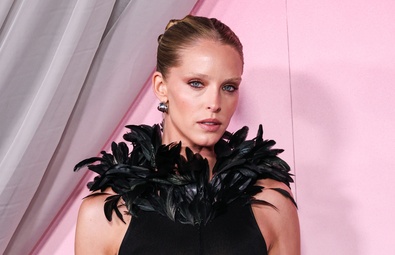 آبي شامبيون تتألق في حفل توزيع جوائز Fashion Trust US في لوس أنجلوس