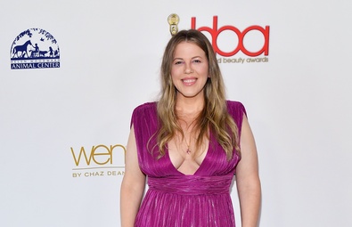 تشيلسي لورين تتألق في حفل توزيع جوائز هوليوود للتجميل الحادي عشر في لوس أنجلوس