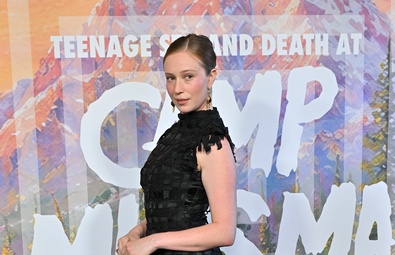 Hannah Einbinder Shines at Teenage Sex and Death Premiere in Los Angeles